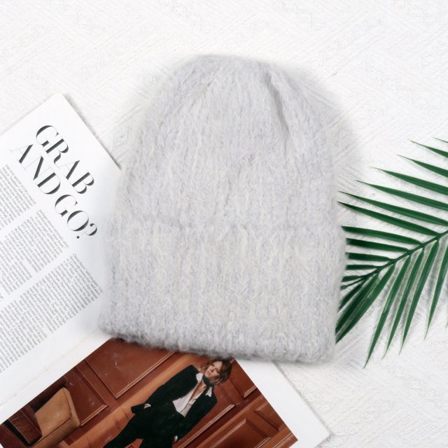 LinYooLi Autumn And Winter Knitted Rabbit Hair Hats Female Versatile Loose Faces, Small Sun -Protective Ear, Big Head Circumference Baotou Knitted Cap
