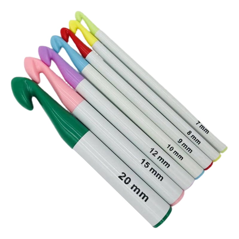 ZUARFY 7 Pieces Huge Plastic Handle Crochet Hooks Set Large Size 7mm-20mm Colorful Sweater Knitting Needles Yarn Sewing Tools
