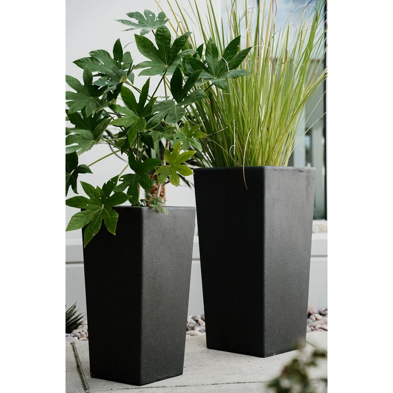 Modern Outdoor Planters: Rectangular Tall Planter Pot 24 h