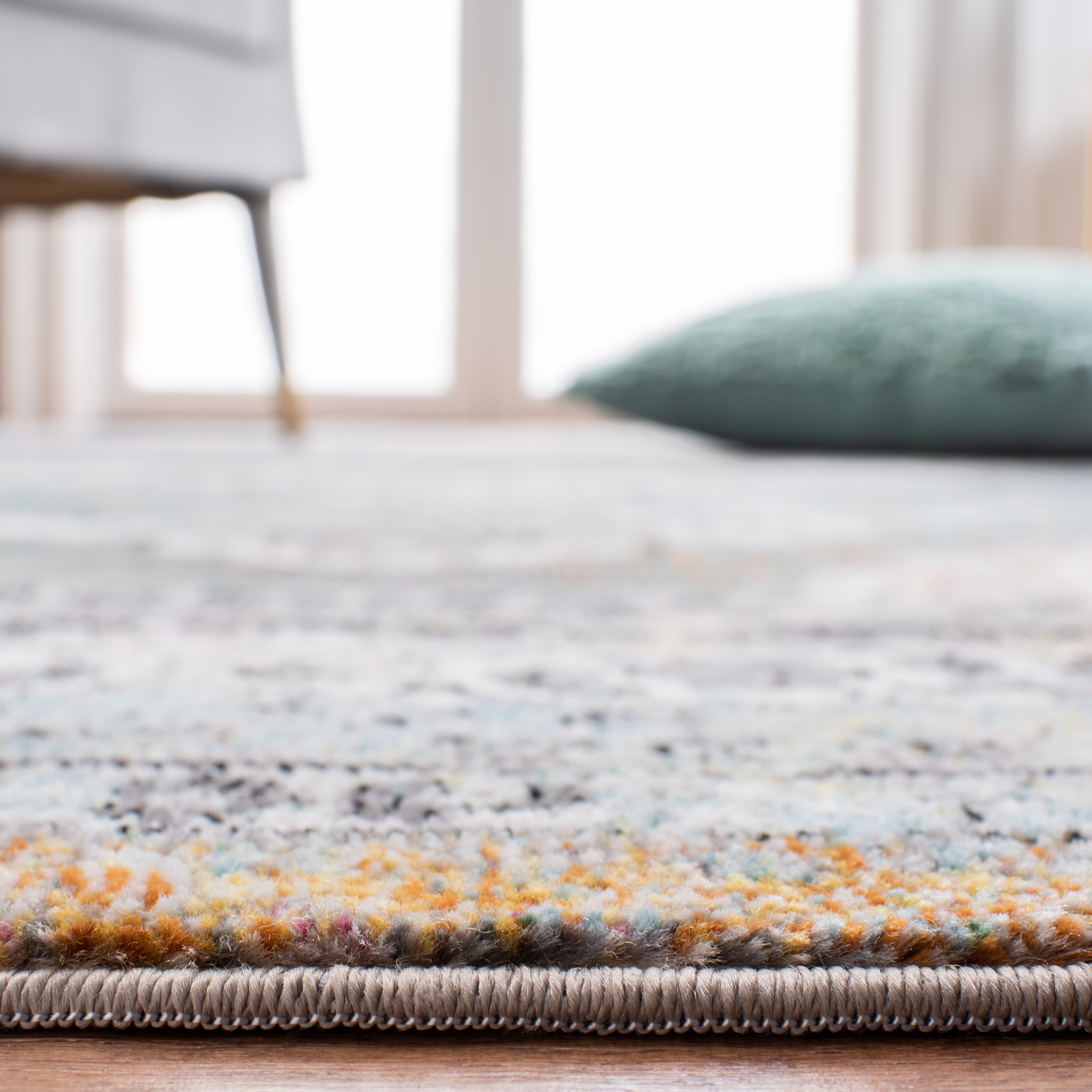 Safavieh  Aria Eilish Vintage Rug 6'5" x 6'5" Square 6' Square Indoor Living Room, Bedroom, Dining Room Square