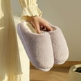 thumbnail image 2 of Zapatillas de felpa de invierno para mujer, chanclas mullidas con plataforma suave, zapatos planos informales para hombre, cómodos, concisos, antideslizantes, para dormitorio, 2 of 5
