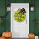 thumbnail image 4 of Etiqueta Decorativa De Madera Para La Puerta De Halloween, 4 of 6