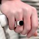 thumbnail image 3 of Anillo de acero de titanio brillante para hombre, 2 uds., anillo de acero inoxidable punk hip hop, tamaño, 3 of 4