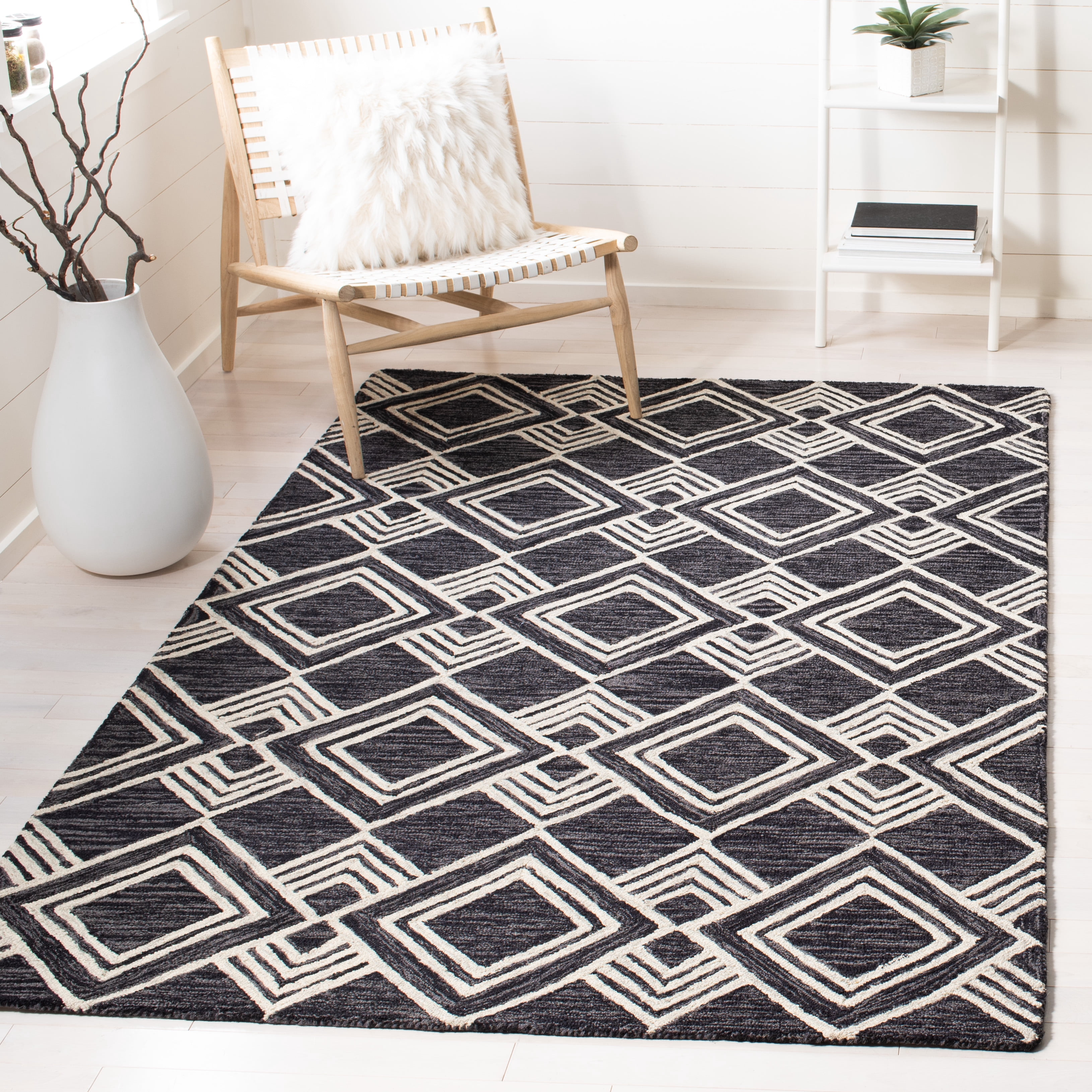 SAFAVIEH Micro-Loop Floral Geometric Wool Area Rug, Charcoal/Ivory, 4' x 6'