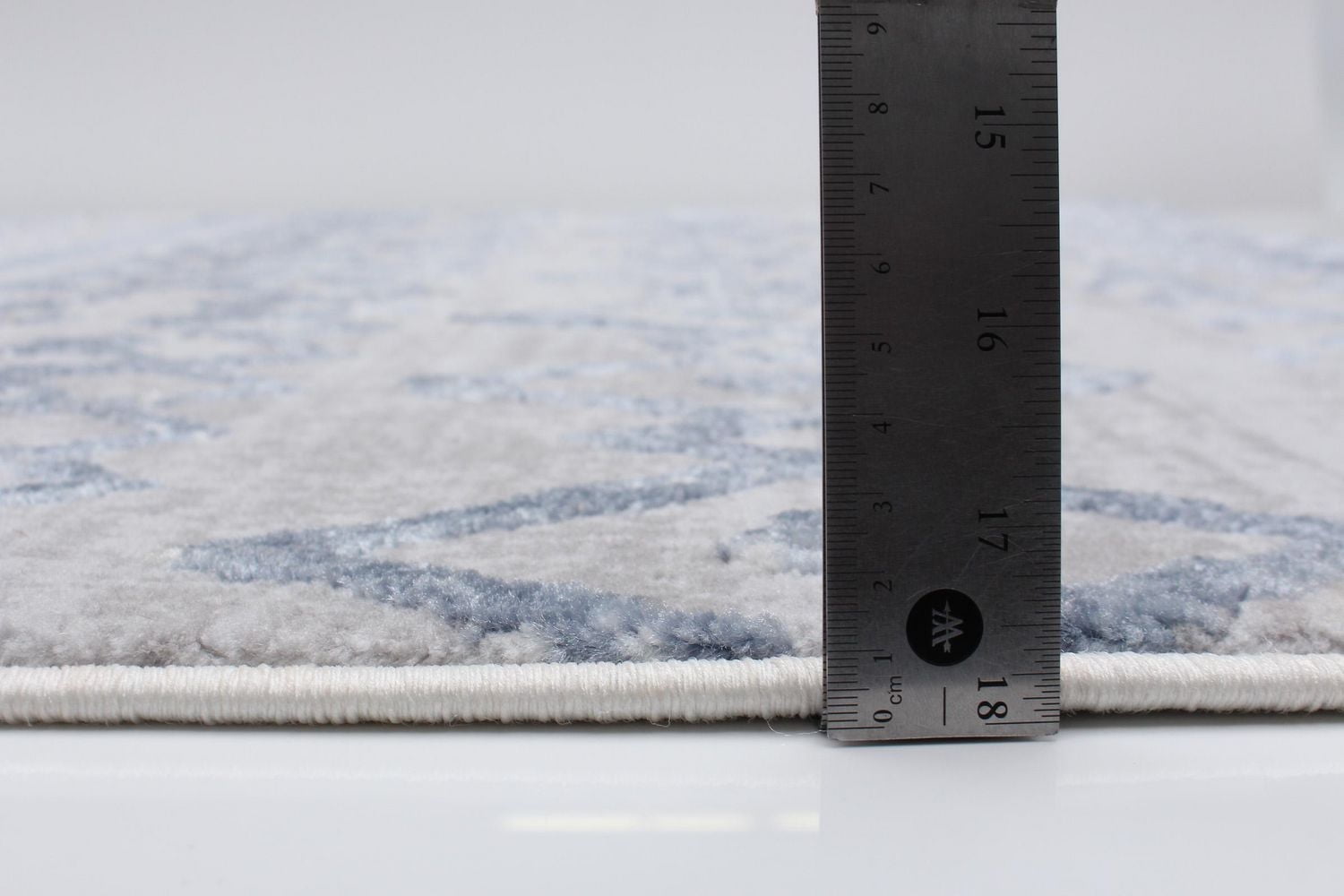 Ecarpet Geometric Indoor Area Rug Astrid Collection