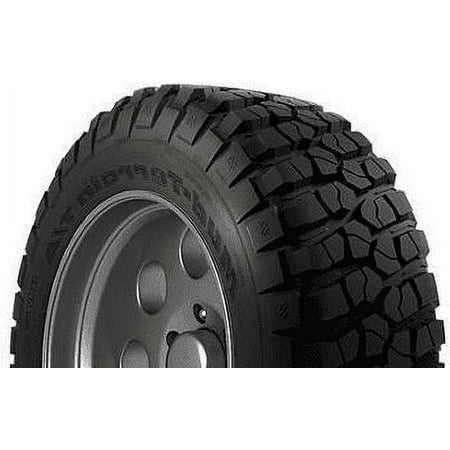BFGoodrich Mud-Terrain T/A KM2 305/70R17 121 Q Tire