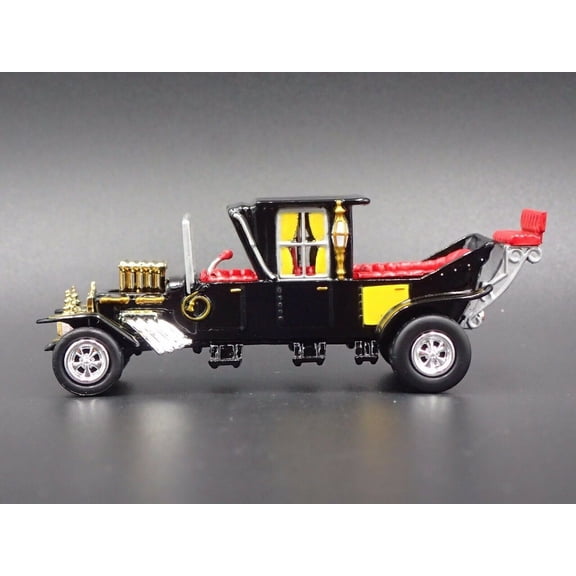 Open Box THE MUNSTERS BARRIS KOACH RARE 1:64 SCALE COLLECTIBLE DIORAMA DIECAST MODEL CAR