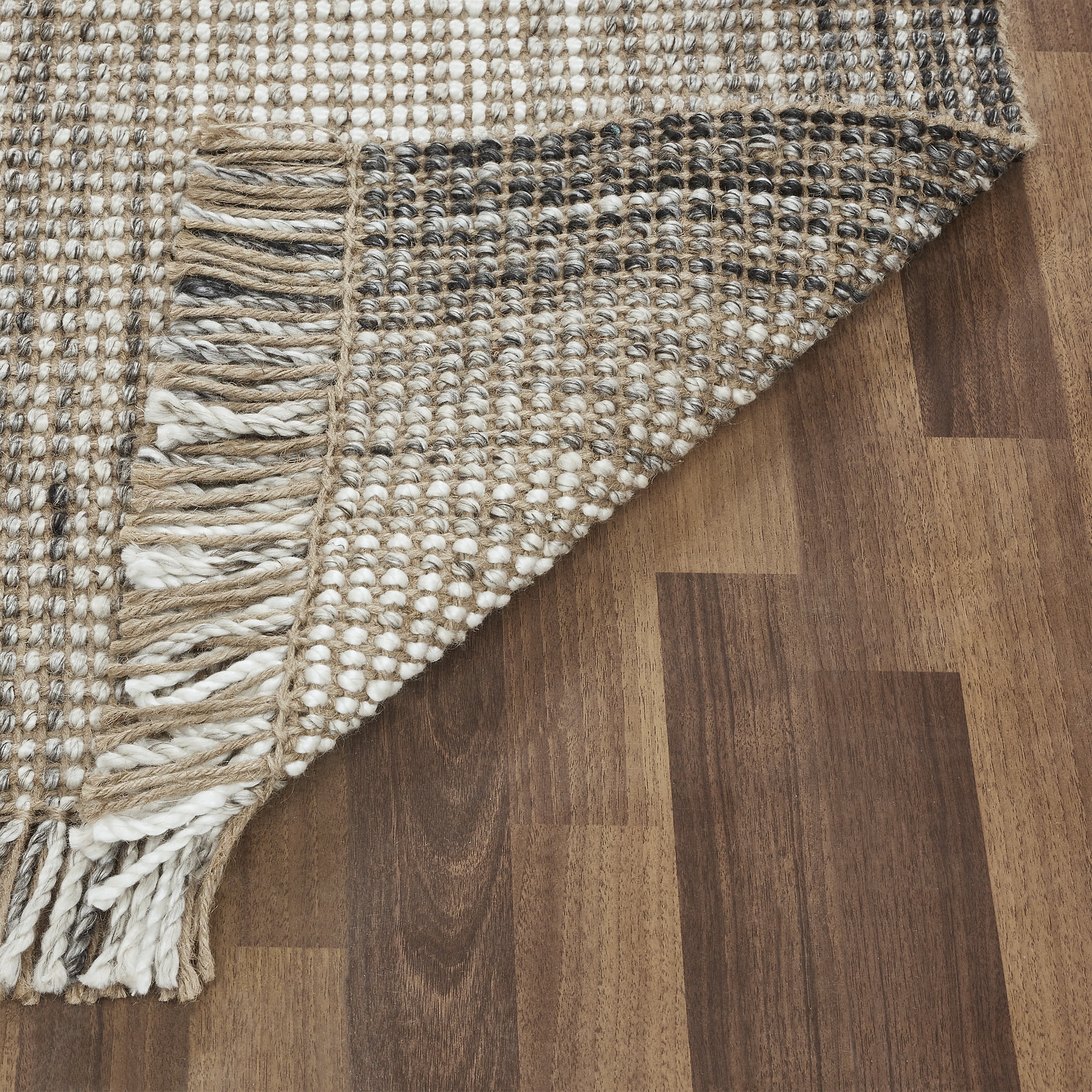 Better Homes & Gardens Ombre Natural Jute Indoor Area Rug, 2' x 3'
