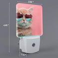 thumbnail image 2 of Balery Cool Cat Pink Sunglasses Luz Nocturna LED con Sensor Automático, Enchufe con Sensor Crepuscular, Luz Suave de 0.5W para Dormitorio, Pasillo, Baño-EU, 2 of 7