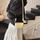 thumbnail image 1 of Bolso de mano pequeño cuadrado de verano, estilo coreano, de alta gama, moderno y sencillo, tipo mensajero, de nicho., 1 of 5