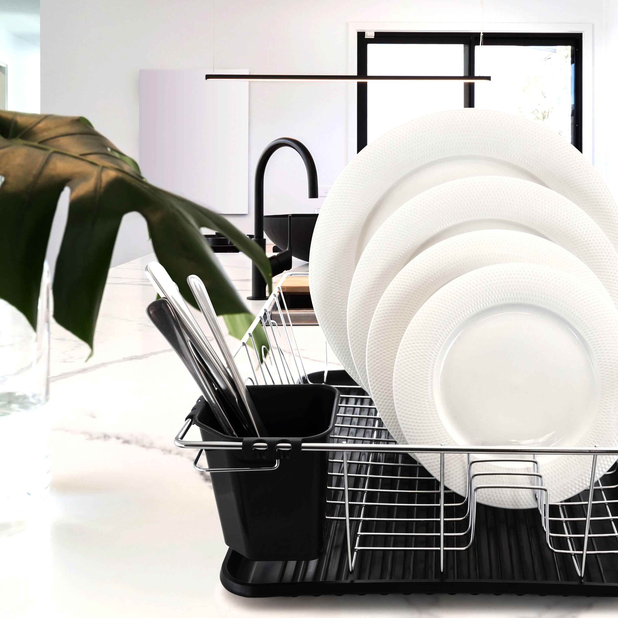 MegaChef 17.5 Inch Dish Rack with 14 Plate Positioners and a Detachable  Utensil Holder in Black