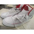 thumbnail image 1 of New Air Jordan 2 Rétro Hochets aux “Origins” du Modèle, 1 of 5