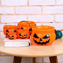 Djunllk 5 Pcs Halloween Plastic Pumpkin Bucket with Handles & Light, Trick or Treat Bucket Snack Pails Halloween Candy Basket for Party Favors, Halloween Decorations Party Supplies