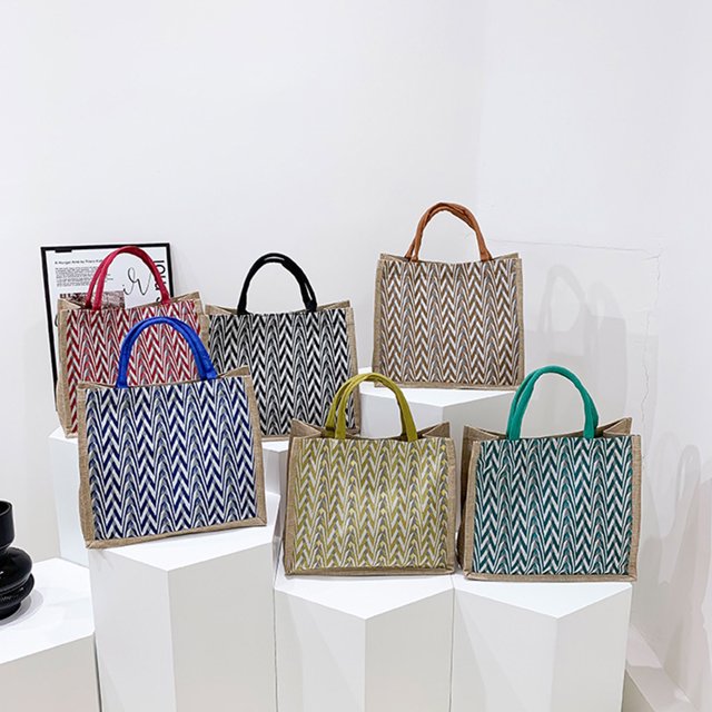 Bolso Bandolera Informal de Moda para Mujer | Negro, Poliéster, 34 X 30 X 15 Cm | Bolso Cruzado Versátil para El Trabajo o Las Compras | Ligero, 160 G | Regalo Ideal para Navidad o Cumpleaños