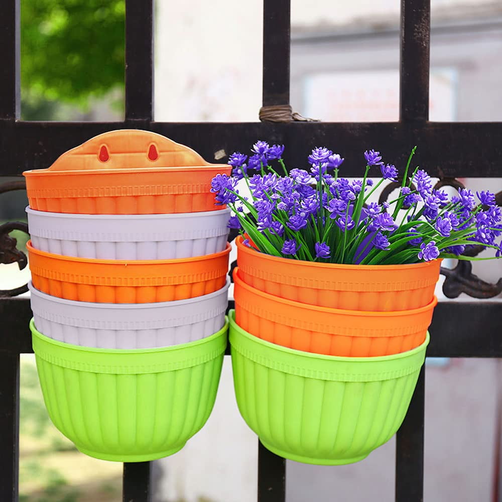 Set of 2 Pcs Hanging Planters Outdoor Hanging Basket Plastic Flower Pot Plants Holder Hanger for Balcony Fence Wall Mounted