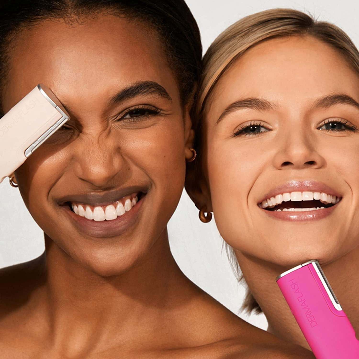 Luxe+ Advanced Sonic Dermaplaning + Peach Fuzz Removal