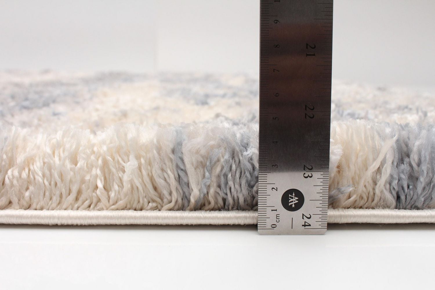 ECARPET Abstract Frieze Area Rug, Fluffy Carpet for Bedroom, Ultra Soft & Plush Larissa Collection