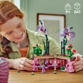 thumbnail image 4 of LEGO Disney Classic Le pot de fleurs d’Isabela 43237 Ensemble de construction (641 pièces), 4 of 6