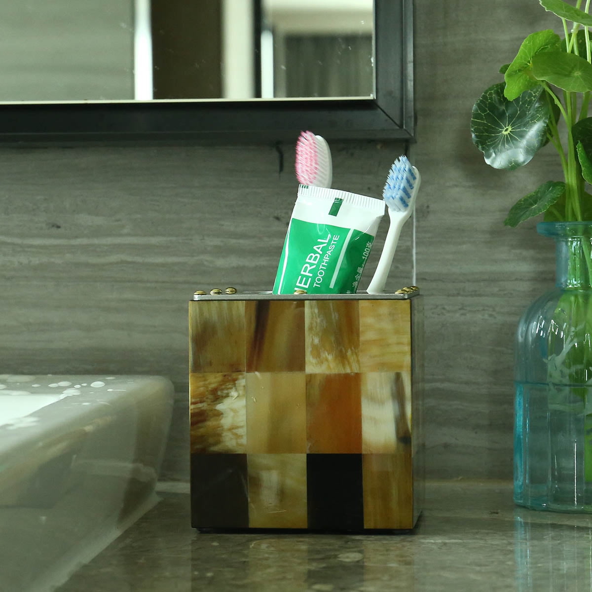 Toothbrush Container with Horn Stripes Wooden Toothbrush Holder Stand