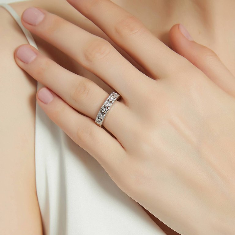 BERRICLE Sterling Silver Woven Wedding Band With CZ - Rhodium Plated, Size 4-10, Anniversary & Bridal Ring