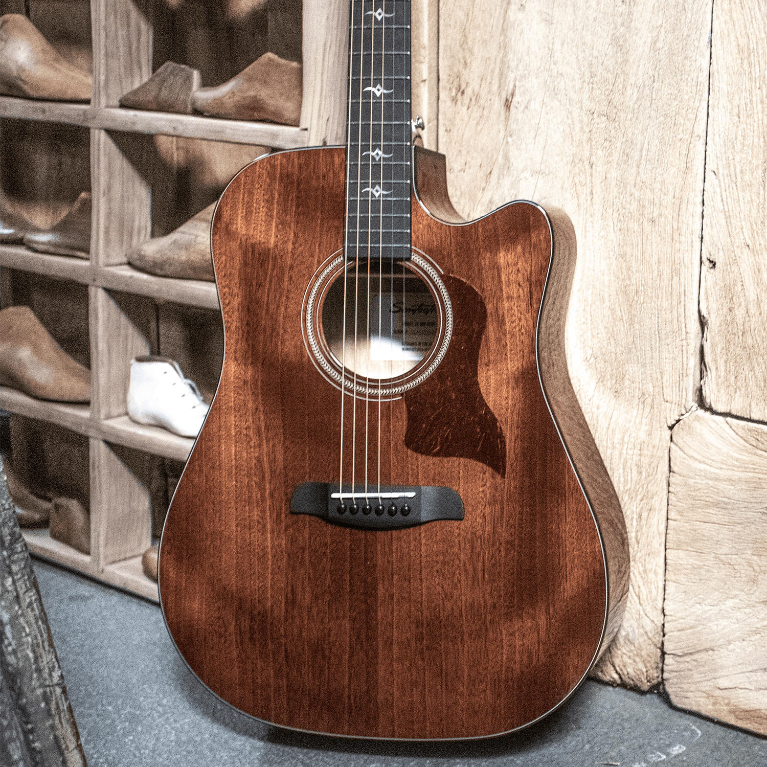 Sawtooth Mahogany Series Dreadnought Cutaway Acoustic Electric Guitar with Mahogany Back and Sides