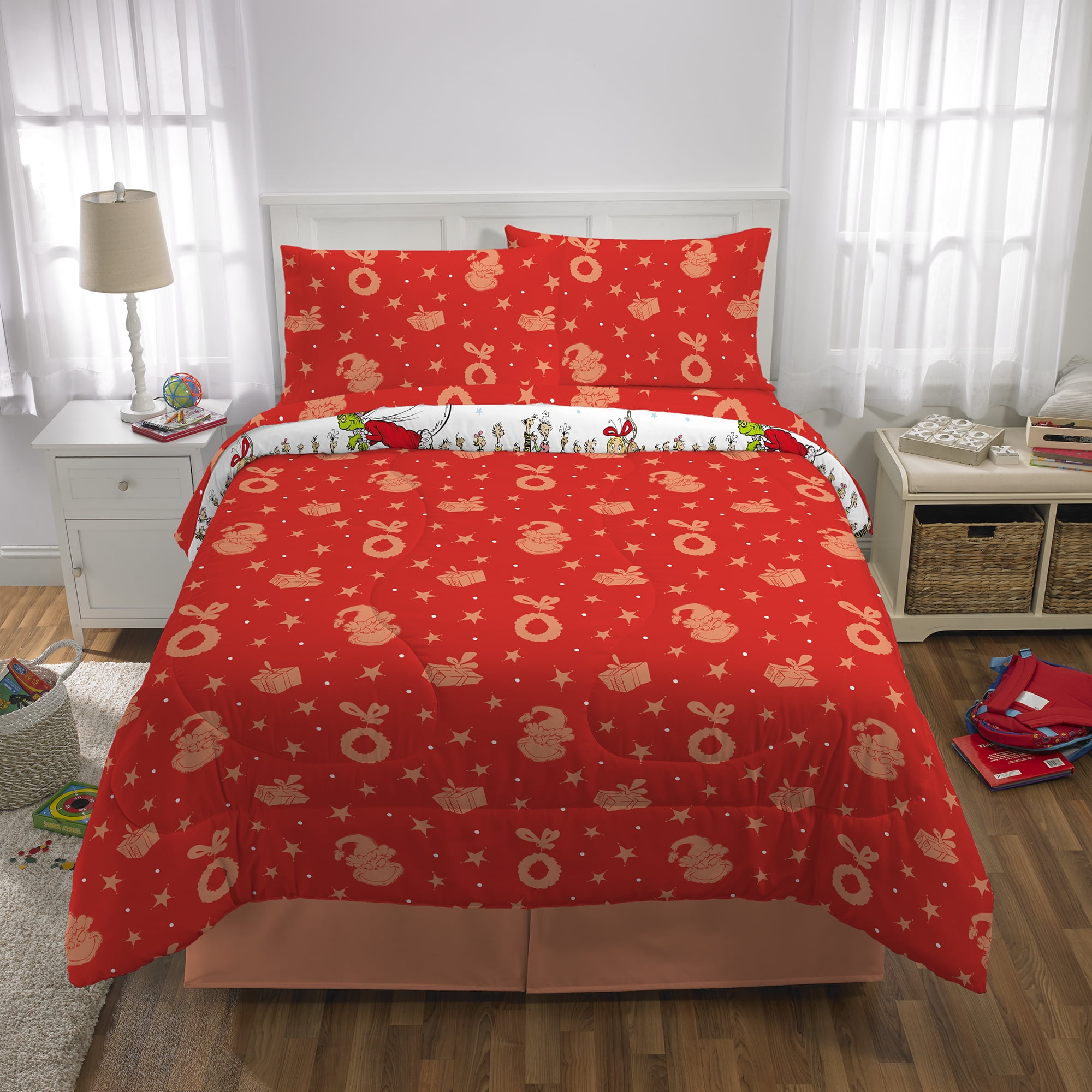 Grinch Kids 6 Piece Reversible Comforter, Bed in a Bag, Queen