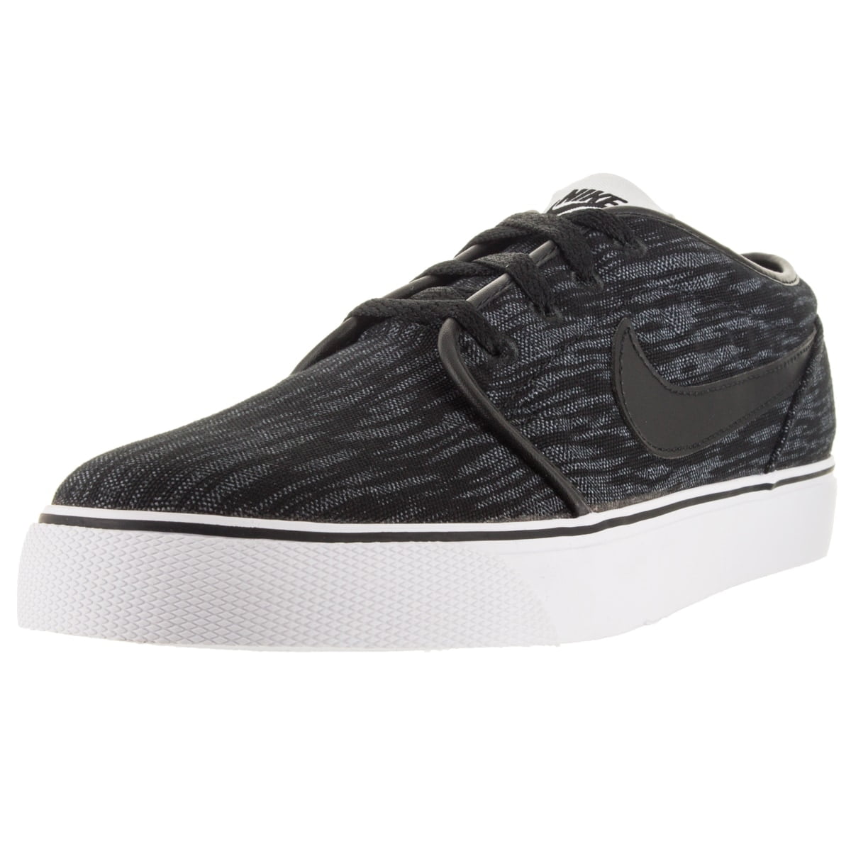 nike toki low slip on