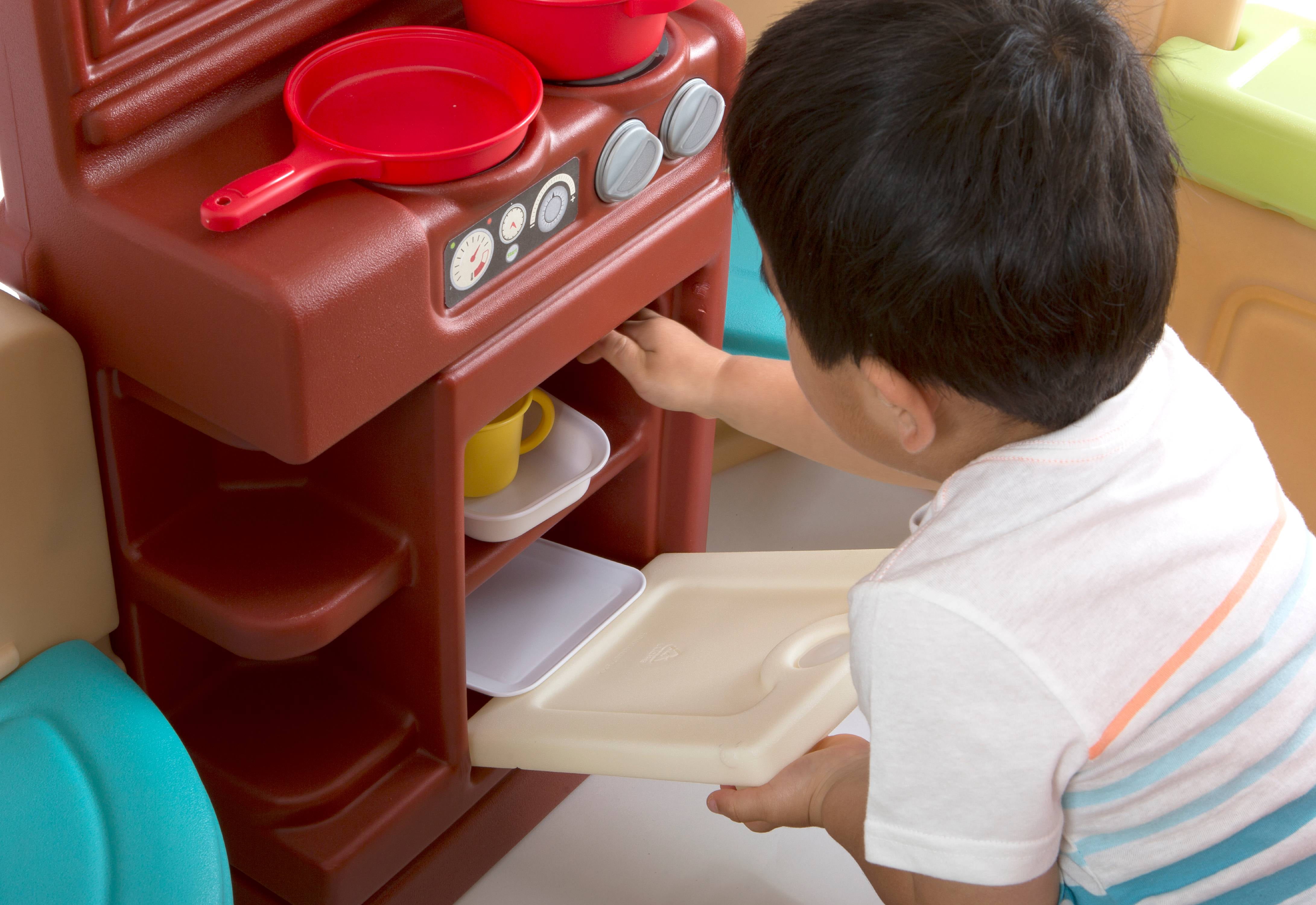 simplay3 garden view kitchen