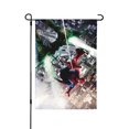 thumbnail image 1 of Bandera de jardín de temporada de Spider-Man, bandera de doble cara, bandera navideña para decoración navideña al aire libre., 1 of 8
