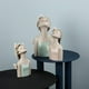 thumbnail image 4 of Estatuilla de resina de estilo nórdico, estatua de mariposa, figuras decorativas para el hogar, decoración de , manualidade piezas de , ador 14x11x27cm Colco Figuras de niña de resina, 4 of 4