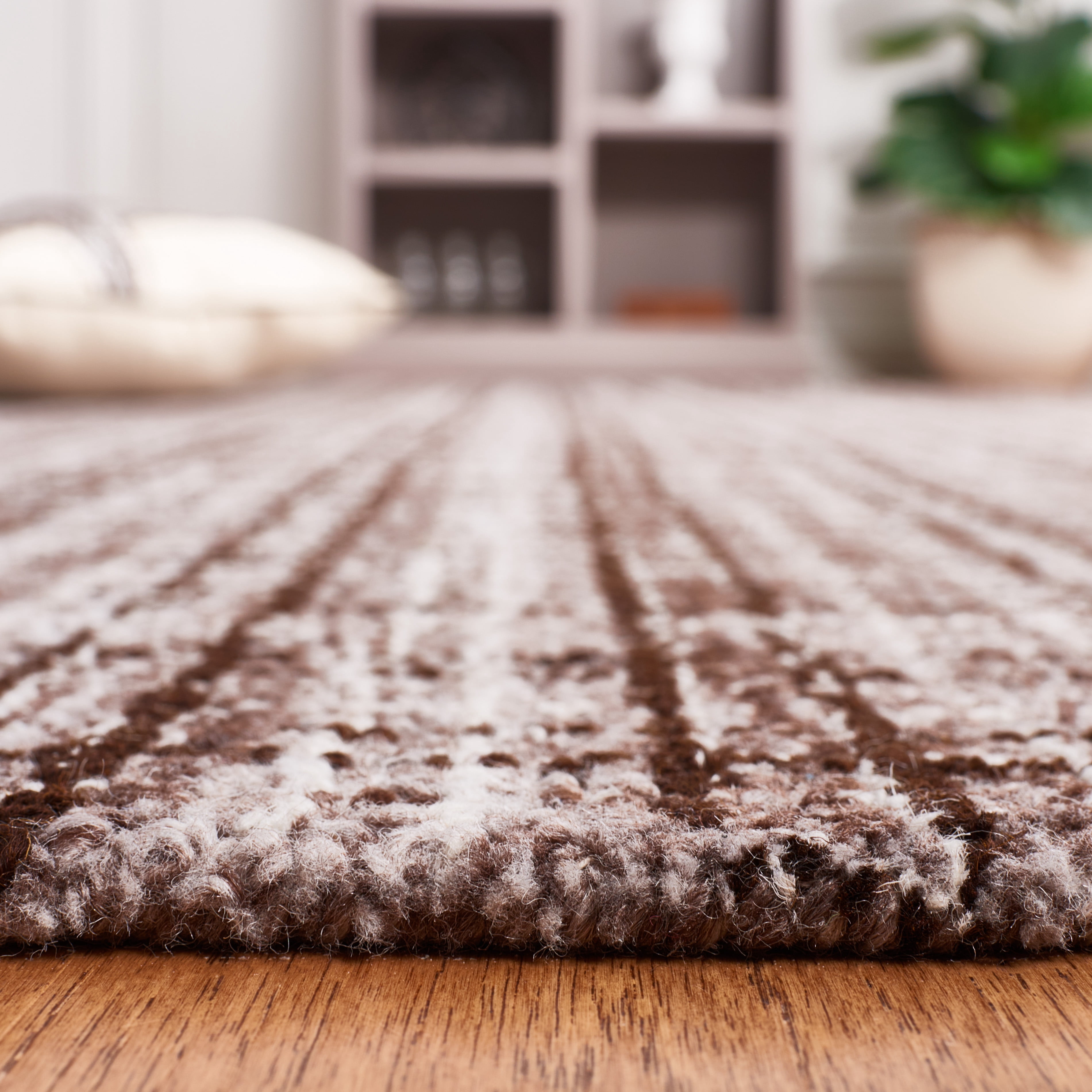 SAFAVIEH Abstract Aifric Trellis Area Rug, Brown/Gray, 5' x 8'