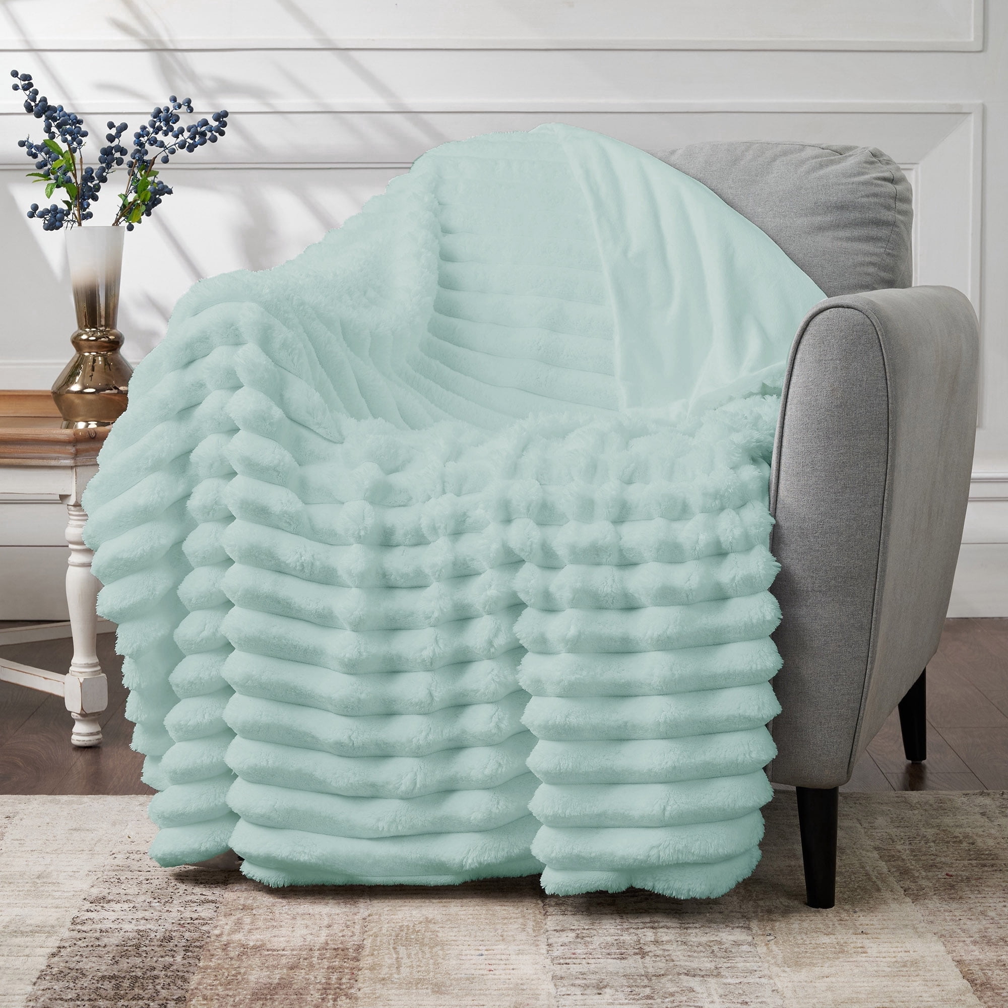 CBCHome Jumbo Velvet Plush Wide Ribbed Throw Blanket - Super Soft, Warm, Cozy Fluffy Throw for Couch, Bed, Sofa - All Season Décor (Blue Surf, 50" x 60")