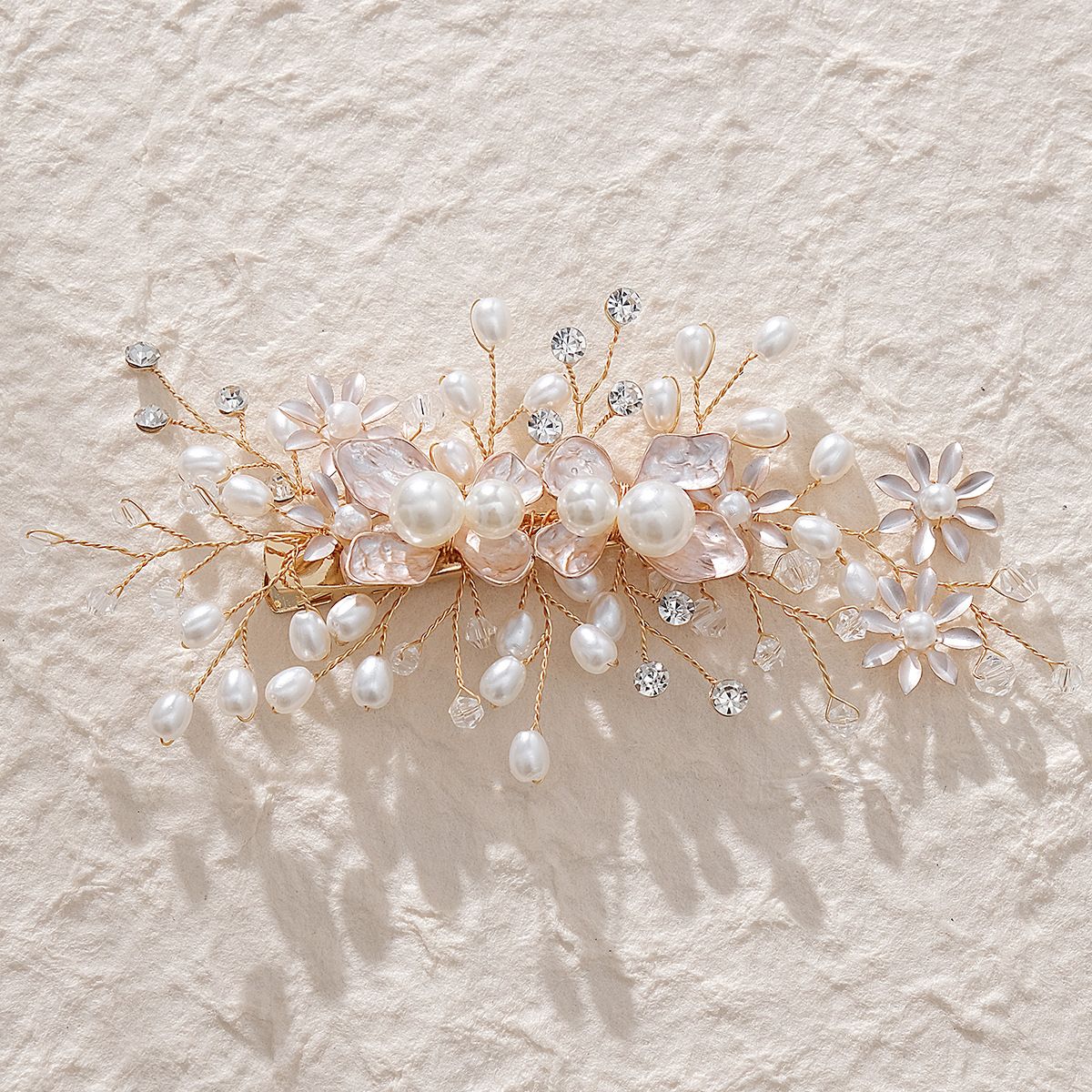 EKE Women’s Hair Clip Vintage Retro Back-Wear Elegant Hair Accessory with Fashion Texture