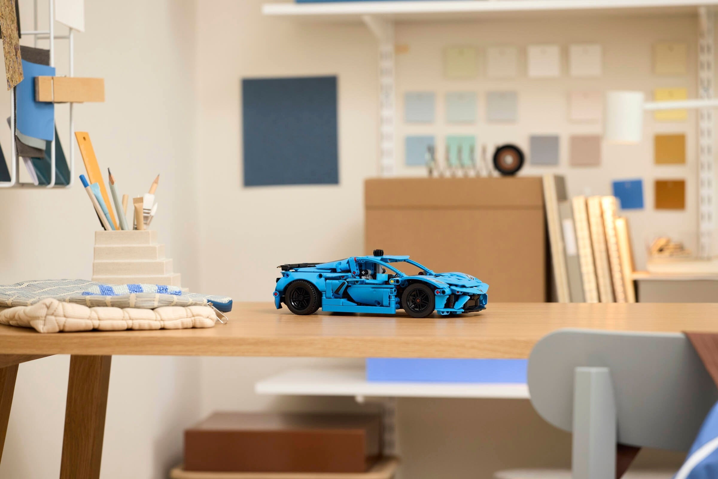 LEGO Technic Chevrolet Corvette Stingray Blue 42217 Building Set, Sports Car Model, Collectible Car Display for Ages 9+