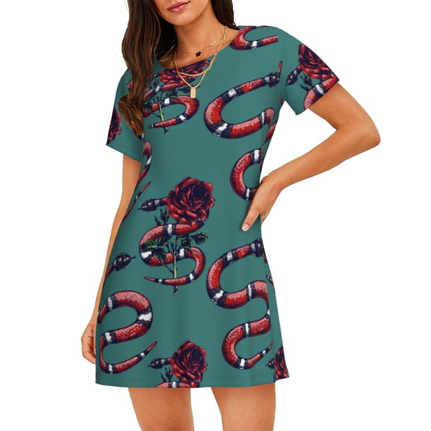 Balery Snake And Rose Camisón de manga corta con cuello redondo para mujer, cómodo y elegante.