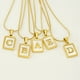 thumbnail image 5 of Cadena de hueso de serpiente de acero inoxidable, collar de 26 letras, colgante de letra mayúscula de concha cuadrada de estilo europeo y americano para mujer ins, 5 of 6