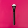 thumbnail image 4 of Moda Brush Pro LG Blur Makeup Brush, 4 of 5