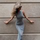 thumbnail image 2 of Vestido de noche de mujer sexy sin espalda con tirantes cruzados y temperamento elegante europeo y americano, falda larga, 2 of 5
