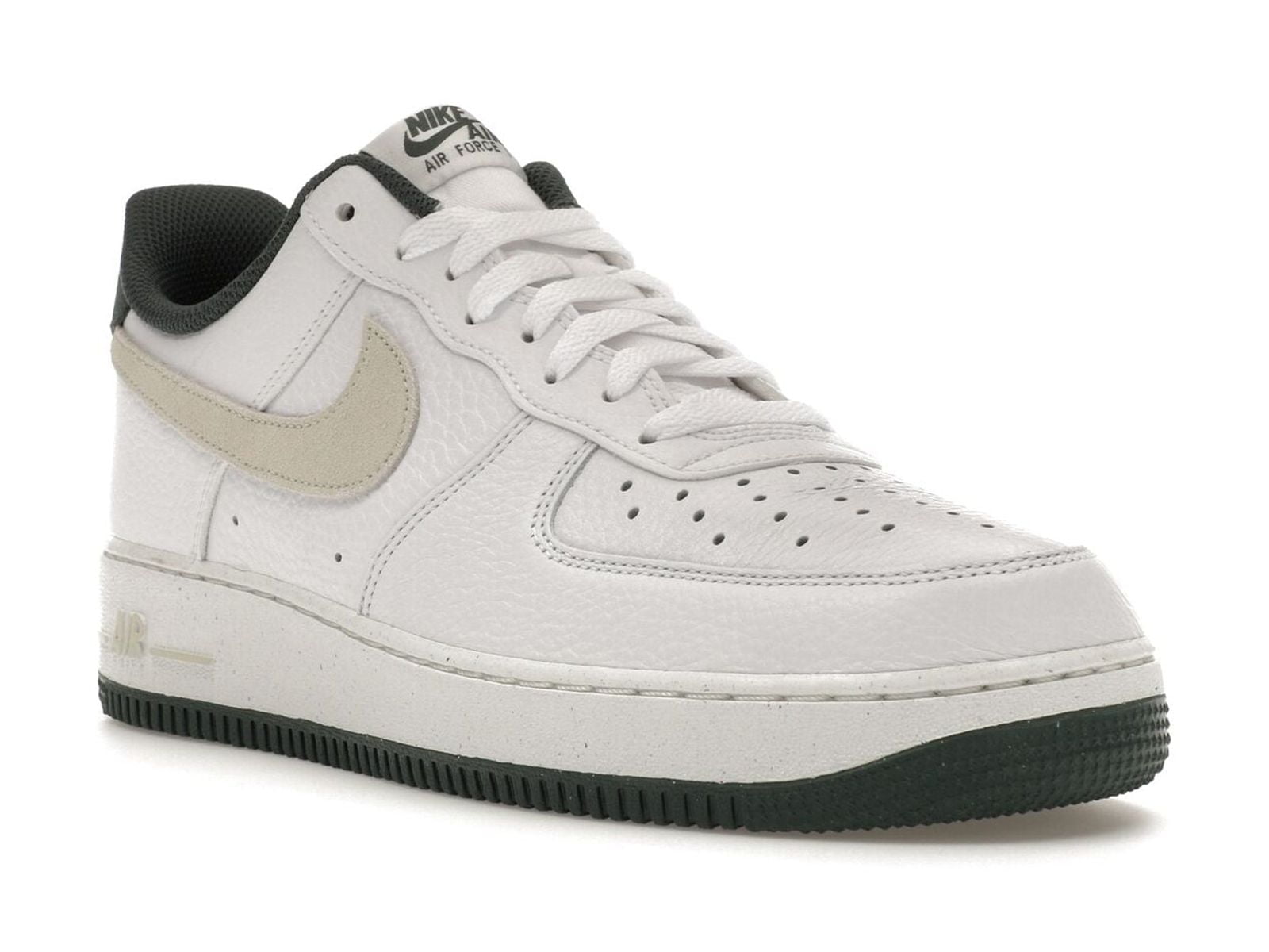 nike air force 1 trainers size 8