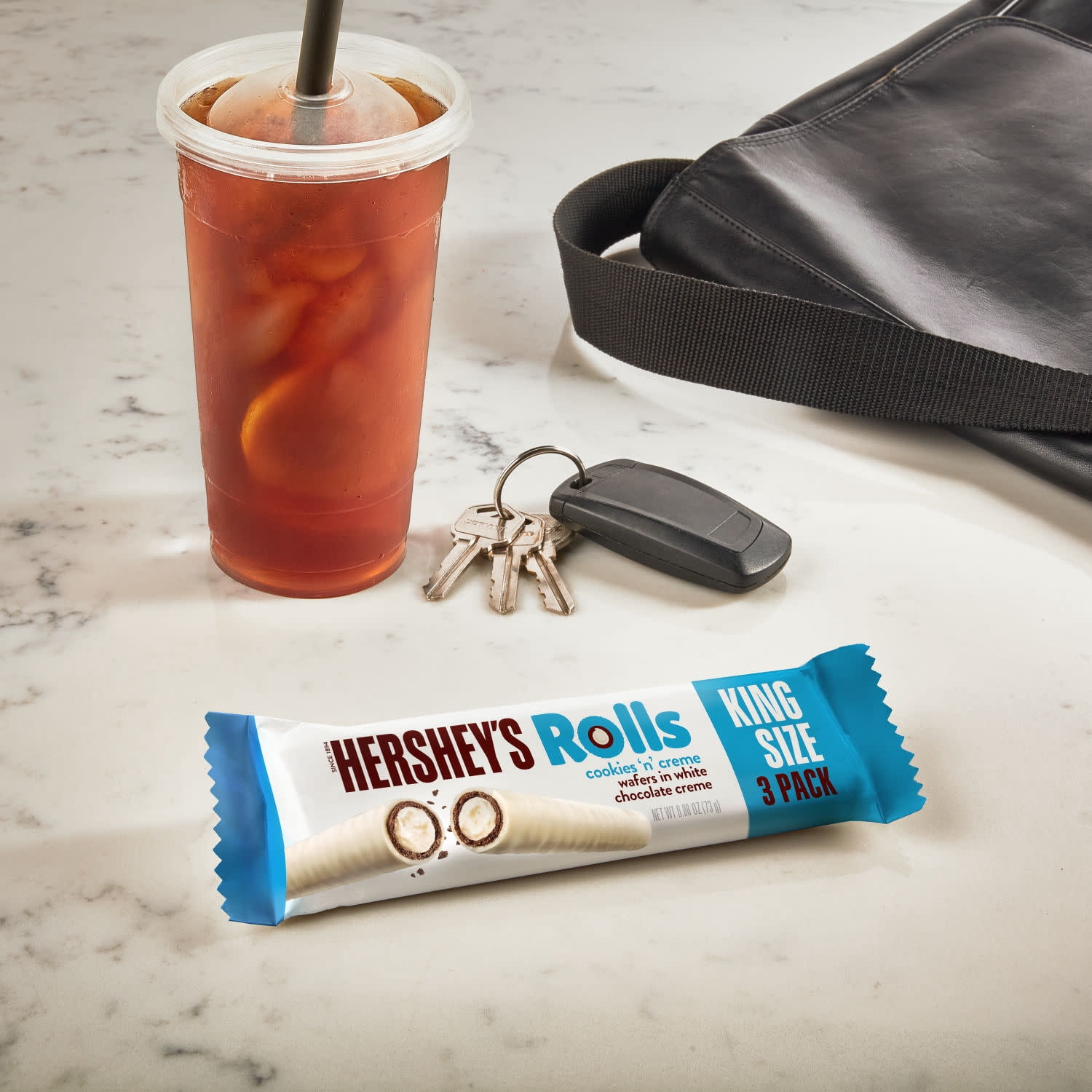 Hershey's Rolls Cookies 'N' Creme Wafer King Size, Candy Pack, 2.5 Oz