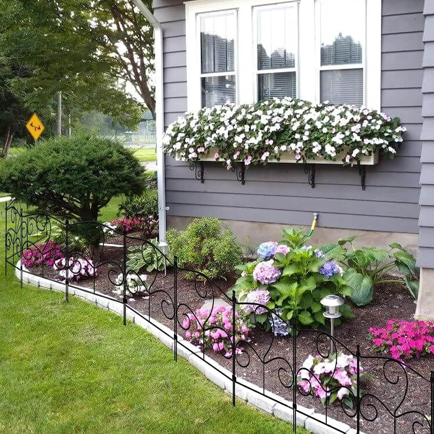 25 Pack Decorative Garden Fence Barrier Panels Landscape Outdoor Edging Border