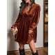 thumbnail image 4 of Vestido Elegante Retro Corto Holgado con Escote en V y Larga de Terciopelo de Color Liso para Mujer, Ropa de Moda para Otoño e Invierno. Naranja M, 4 of 9