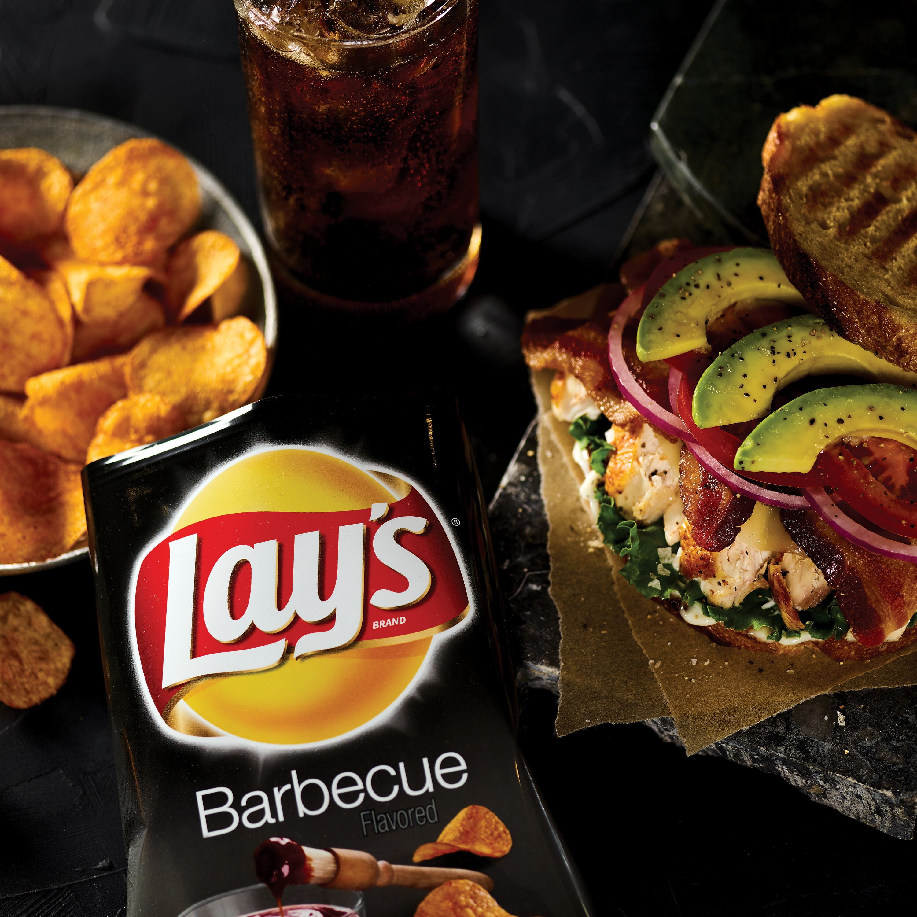 Lay's Potato Chips, Barbecue, 14.75 oz Party Size