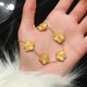 thumbnail image 5 of Europa y los Estados Unidos pulsera de la suerte de trébol de cuatro hojas de acero inoxidable caliente pulsera de uñas de moda para mujer brazaletes de oro, 5 of 5