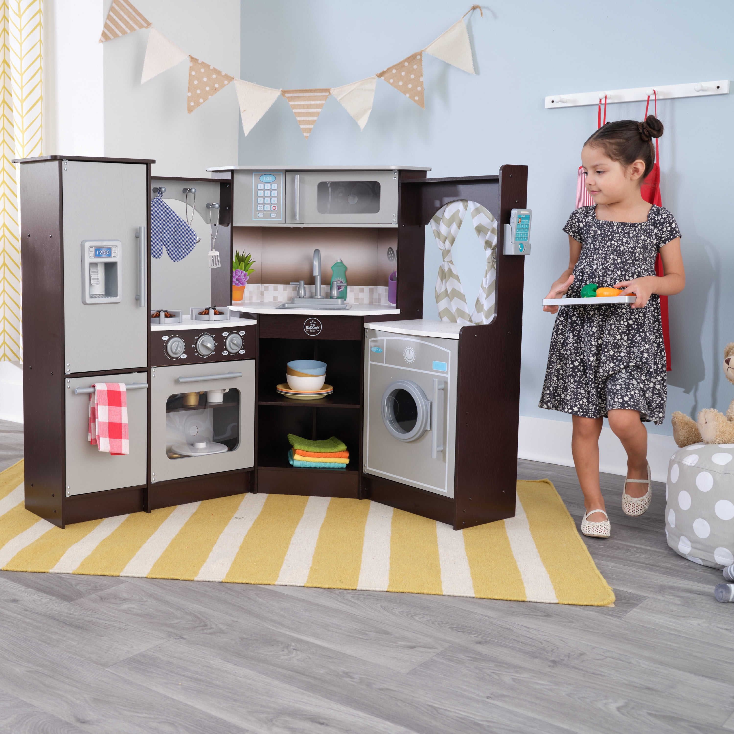 KidKraft Ultimate Corner Play Kitchen with Lights & Sounds Espresso