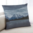 thumbnail image 1 of Ahgly Company State Wyoming Coussin d'Intérieur, 18 Pouces par 18 Pouces, 1 of 6