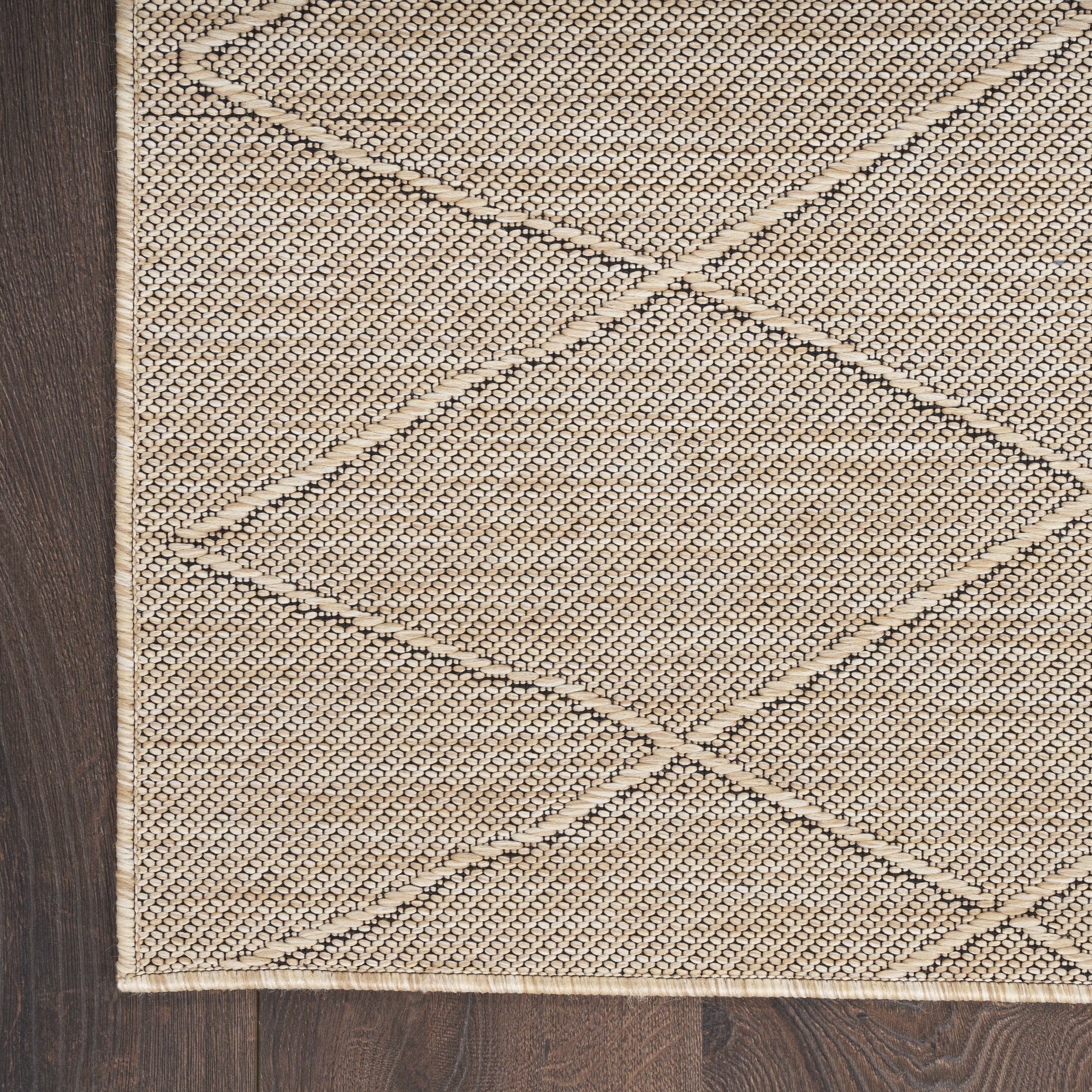 Nourison Washable Solutions Indoor/Outdoor Natural 6' x 9' Area Rug (6x9)