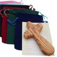 thumbnail image 1 of Holyroses Cruz cristiana de madera de olivo con mano de palma cómoda para un niño con bolsa de pana | Se adapta cómodamente a la mano del niño | Con tarjeta explicativa | Artesanía de Belén, 1 of 1