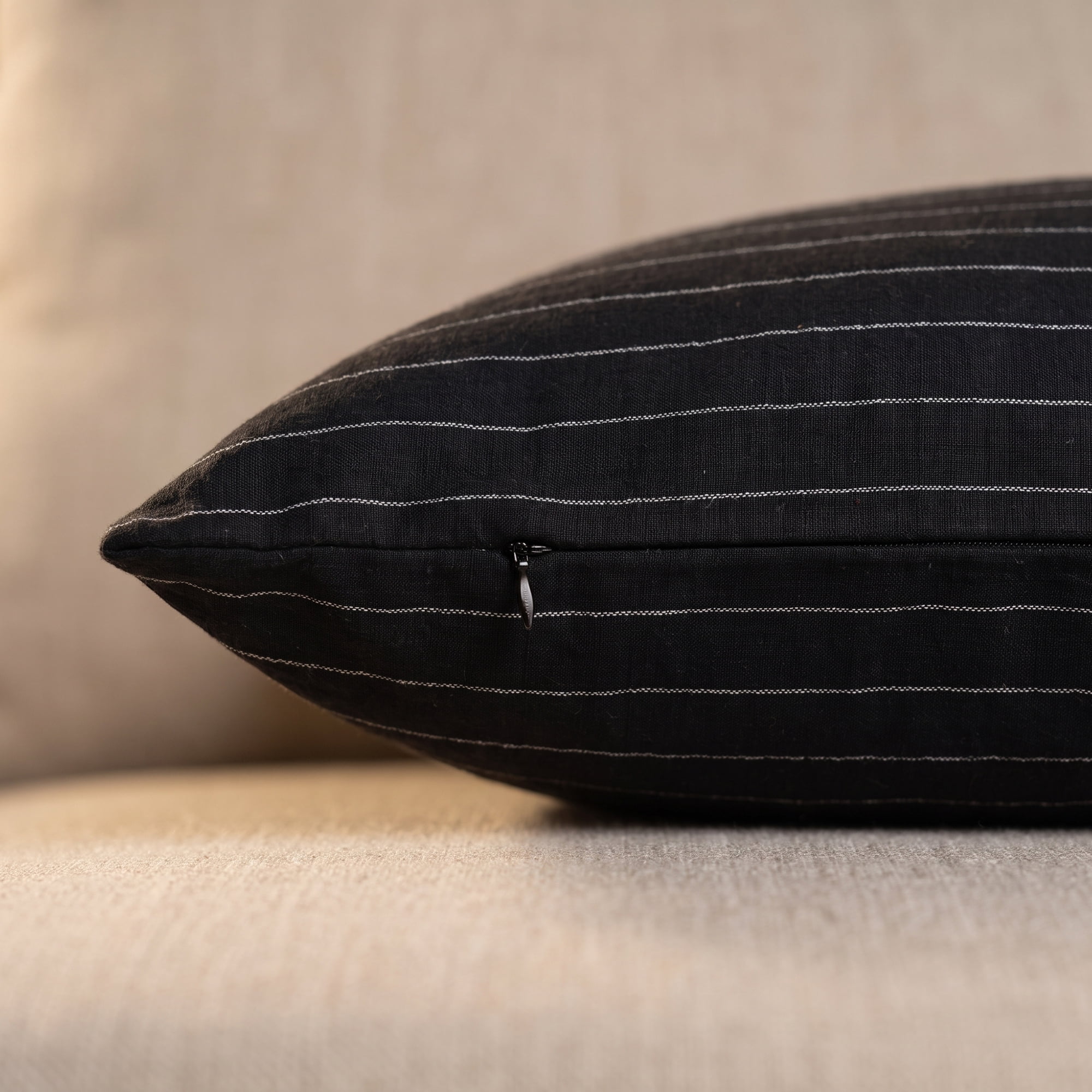 Unique Bargains 2 Pack Fine Stripe Throw Pillow Covers Cotton Blend Cases Black 20"x12"