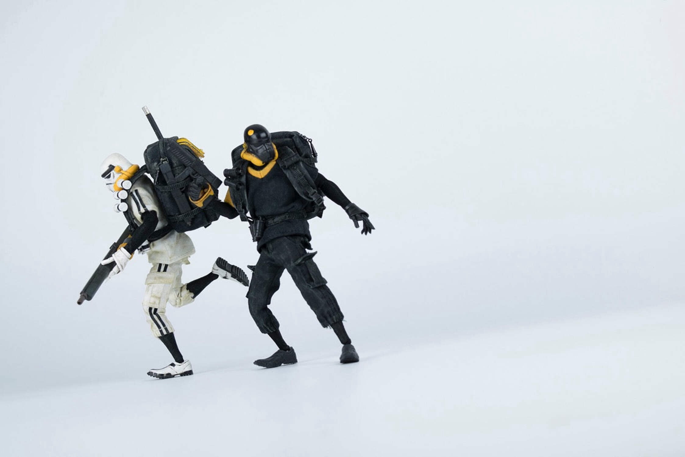 Lonely Trooper TK SERGEANT Action Portable 1/12th Scale Action